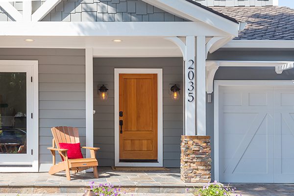 a home remodeling contractor can help you decide how to start your exterior remodel 